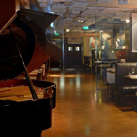 Abitart Hotel 4*