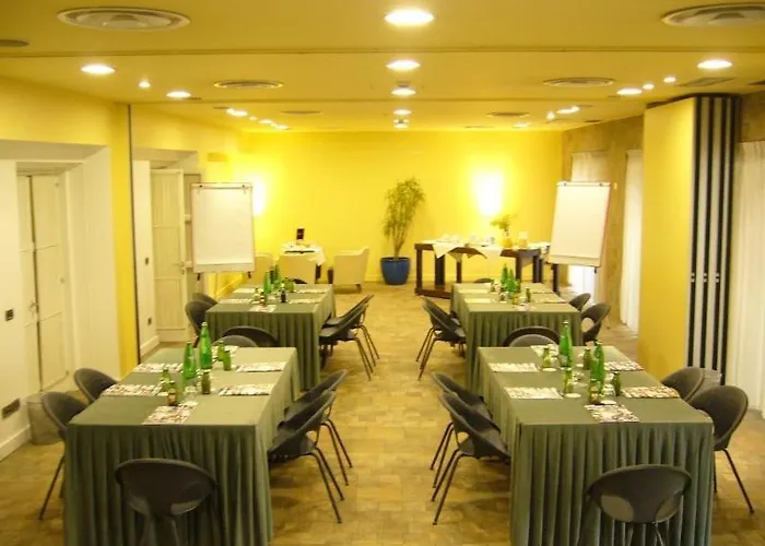 贝斯特韦斯特亚比塔特酒店 酒店